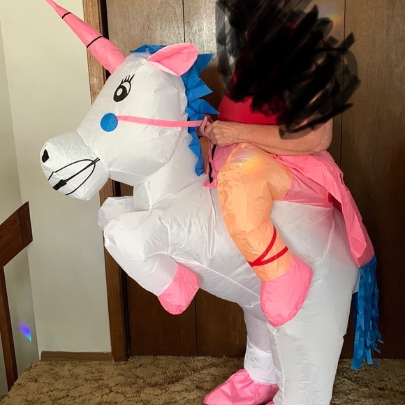 Unicorn blow up costume - Picture 4 of 4